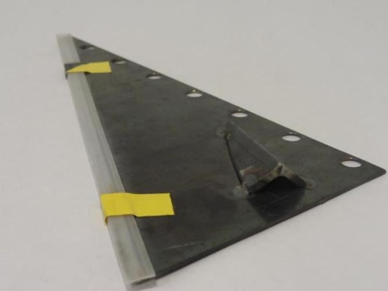 Jones B007651L; Knife; Tab R