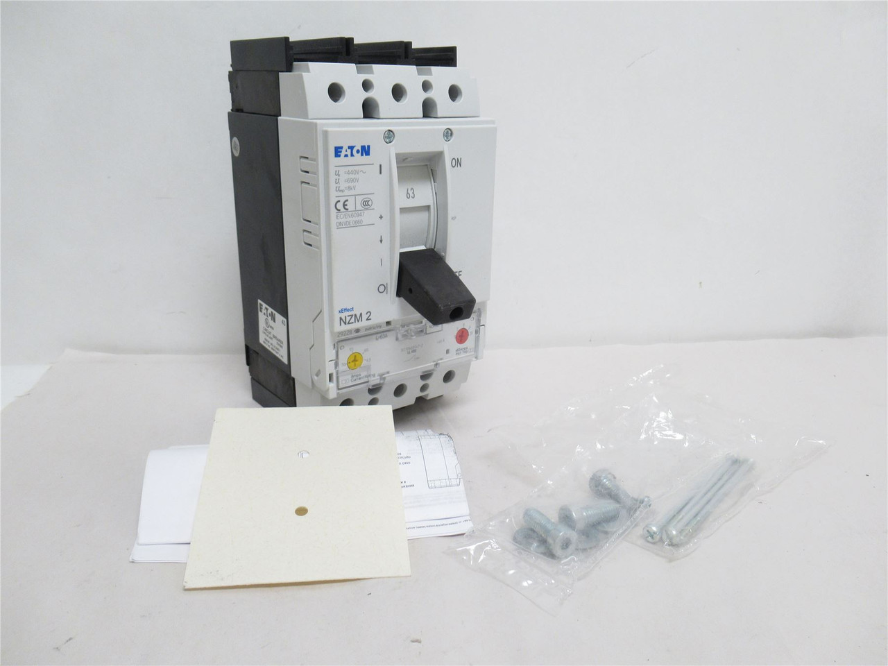 Eaton NZMN2-A63-NA; Circuit Breaker; 50- 63A (cracked fin)