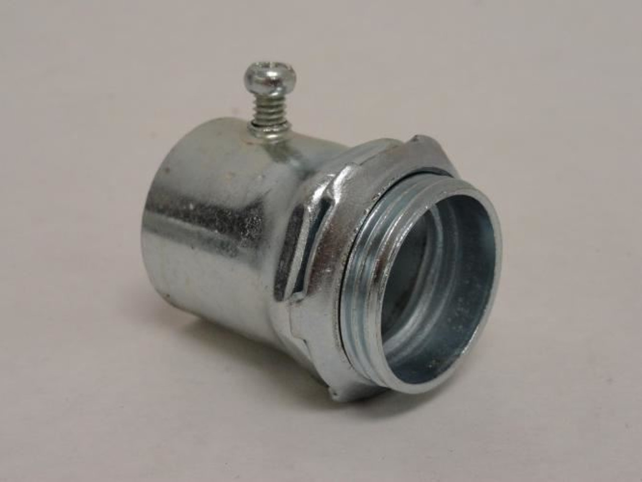 Industry-Std 52AU94; Lot-5; Set Screw Connector; 1" EMT