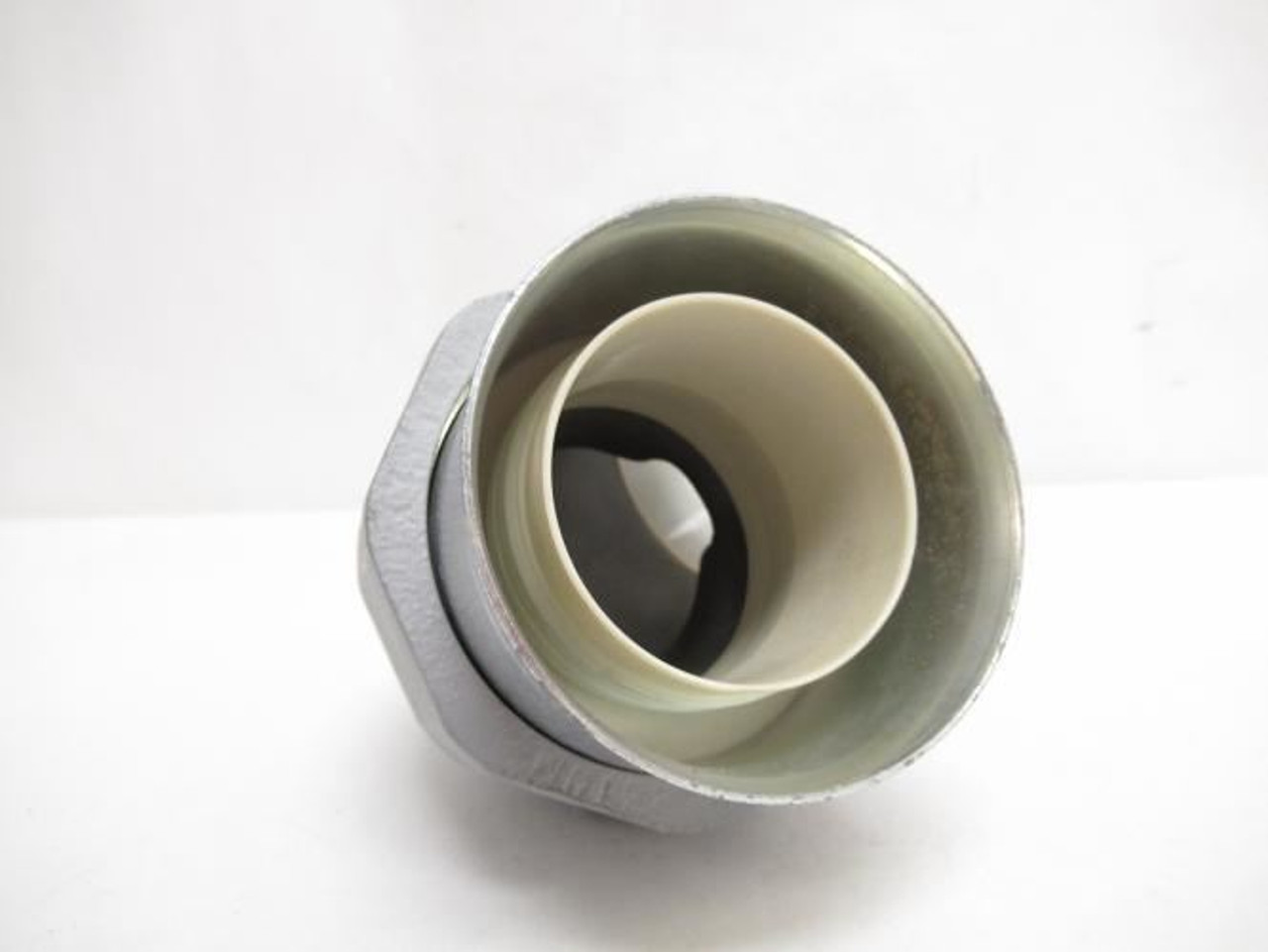 Appleton ST-90200; Liquid Tight Iron Elbow 90Deg; Size: 2"