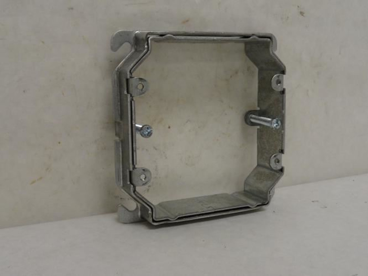 Fraser Oaks MR-12E; Adjustable Plaster Ring Cover; Square