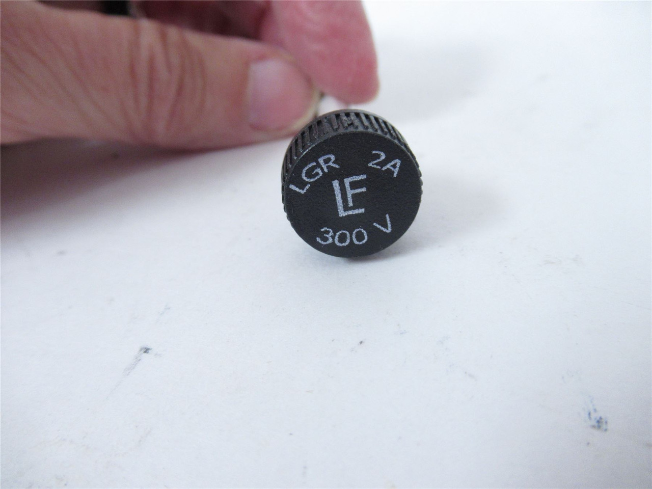 Littlefuse LRG 002; Lot-6 Inline Fuse 300V 2A