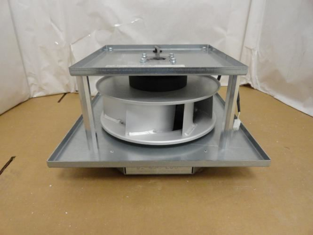Rosenberg DKHM 250-2SB.071.4FF; Turbine Fan; 230-460VAC Rosenberg DKHM 250-2SB.071.4FF; Turbine Fan; 230-460VAC