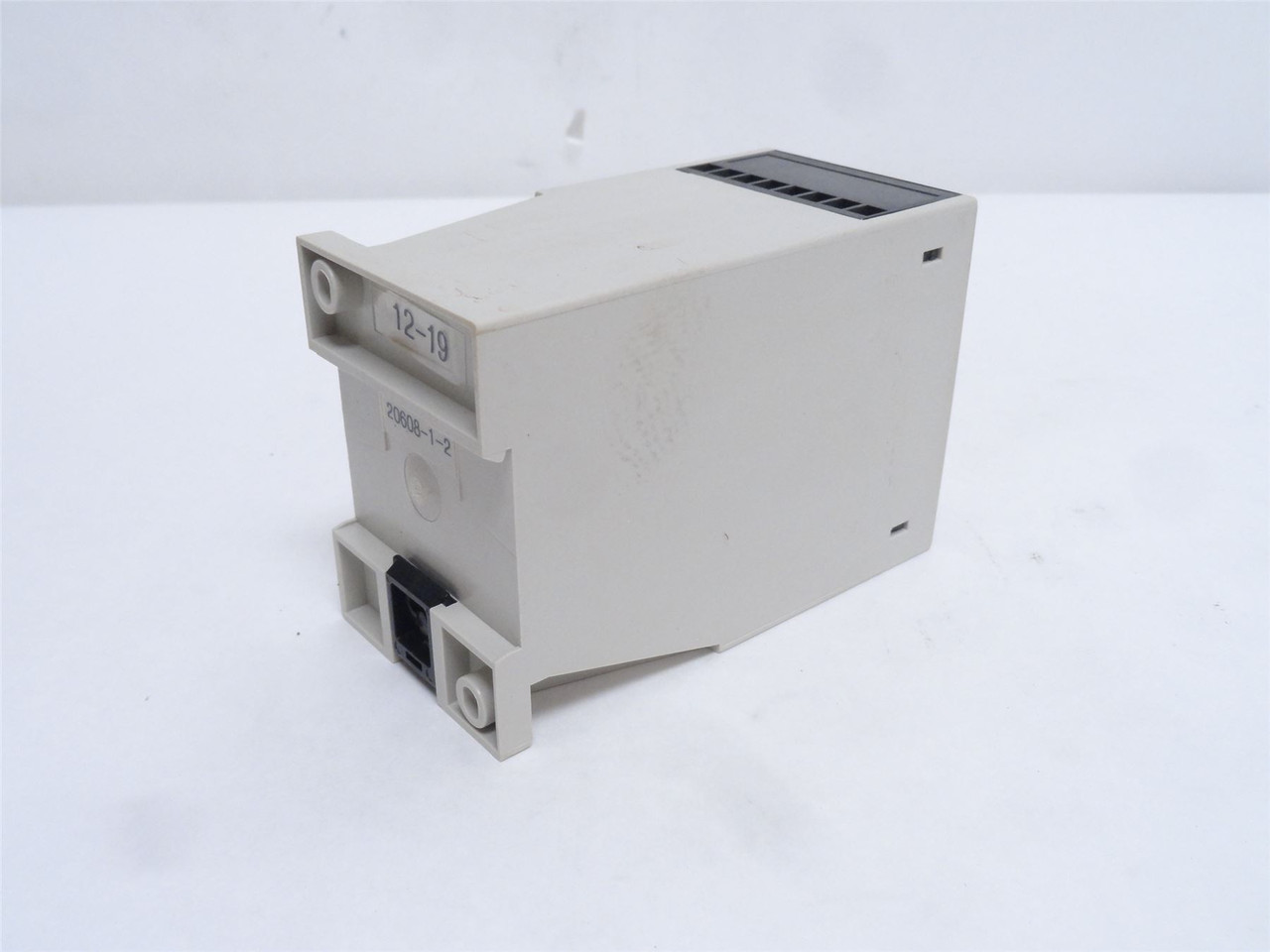 Regent's TM2222R10S-120; Solid State Timer; 120VAC