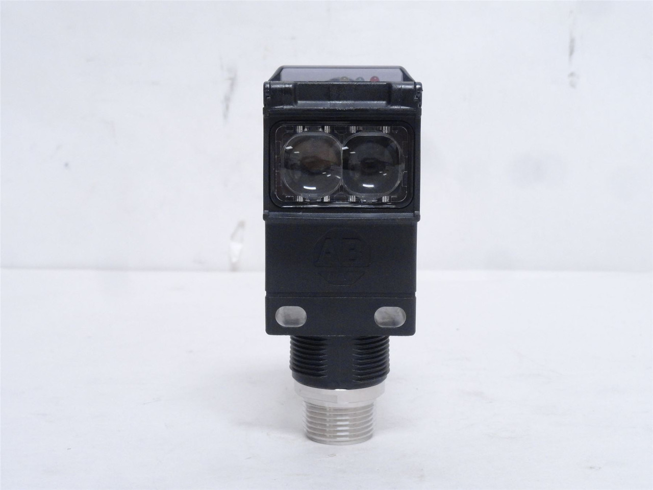 Allen-Bradley 42GRU-9003-QD; Photo Sensor; 70-264VAC/DC; 4VA