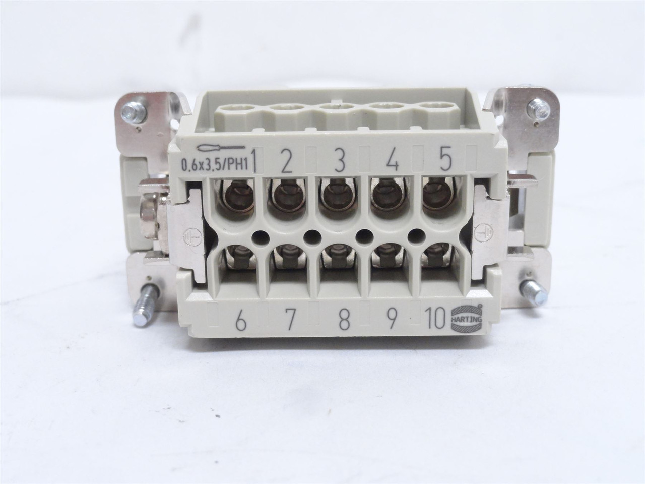 Harting 09330102601_; Plug Insert 09330102601 16A; 600VAC