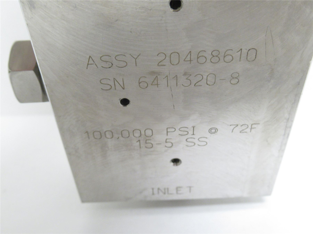 KMT 20468610; Hand Valve Assy; 1/4"; UHP; 90Deg; 2-Way; 100K KMT 20468610; Hand Valve Assy; 1/4"; UHP; 90Deg; 2-Way; 100K