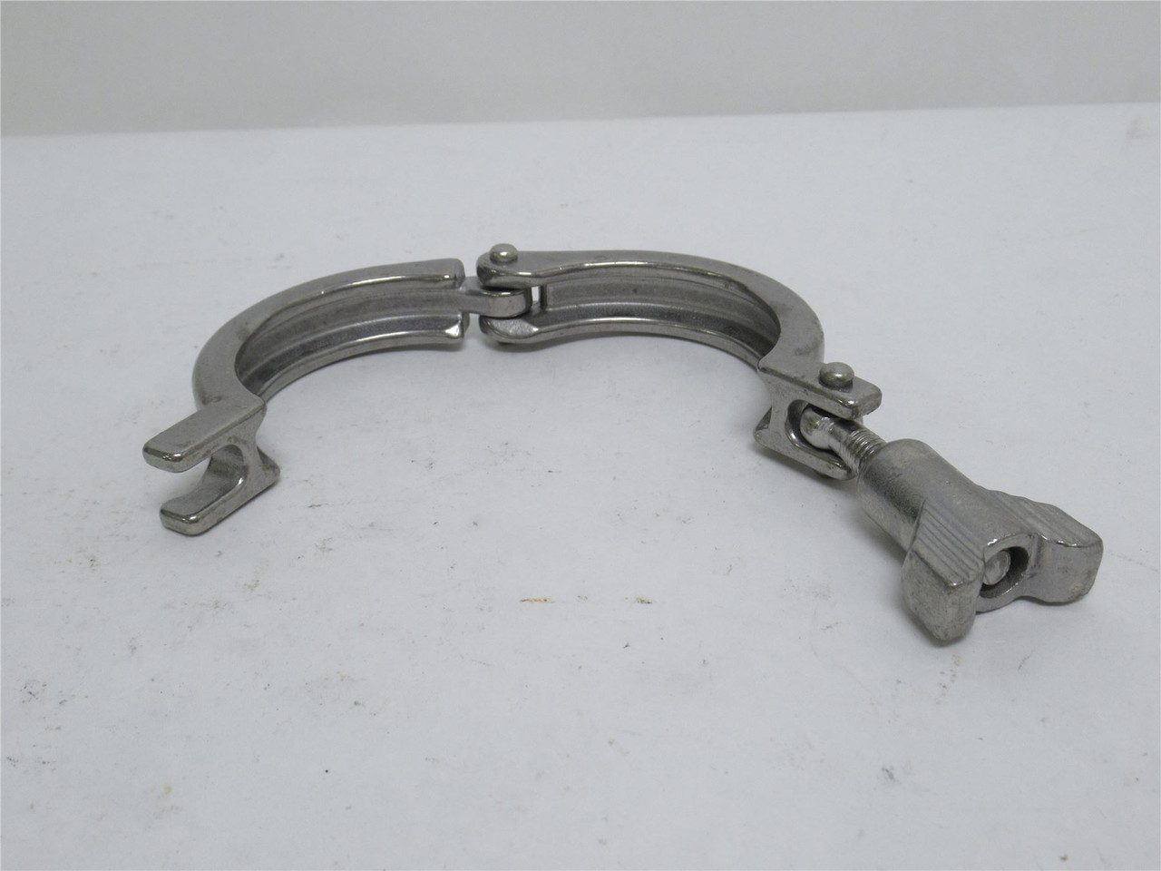 MFG- 13MHHM200; Lot-7 Single Pin Heavy Duty Clamp 2"; SS; Mixed MFG MFG- 13MHHM200; Lot-7 Single Pin Heavy Duty Clamp 2"; SS; Mixed MFG
