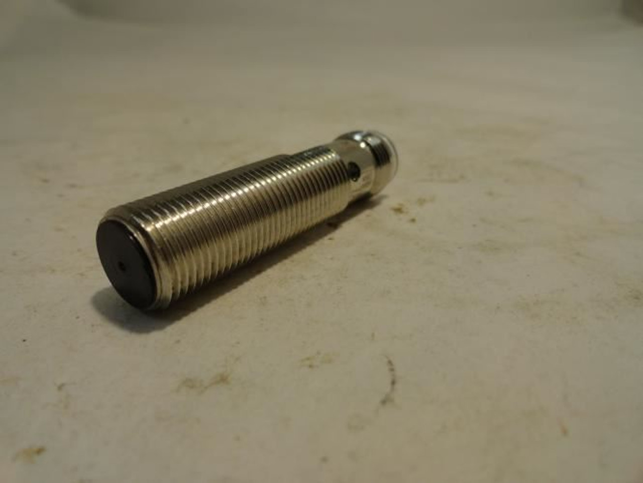 Omron E2A-M12KS04-M1-B1; Proximity Sensor; 12-24VDC; Size: M12