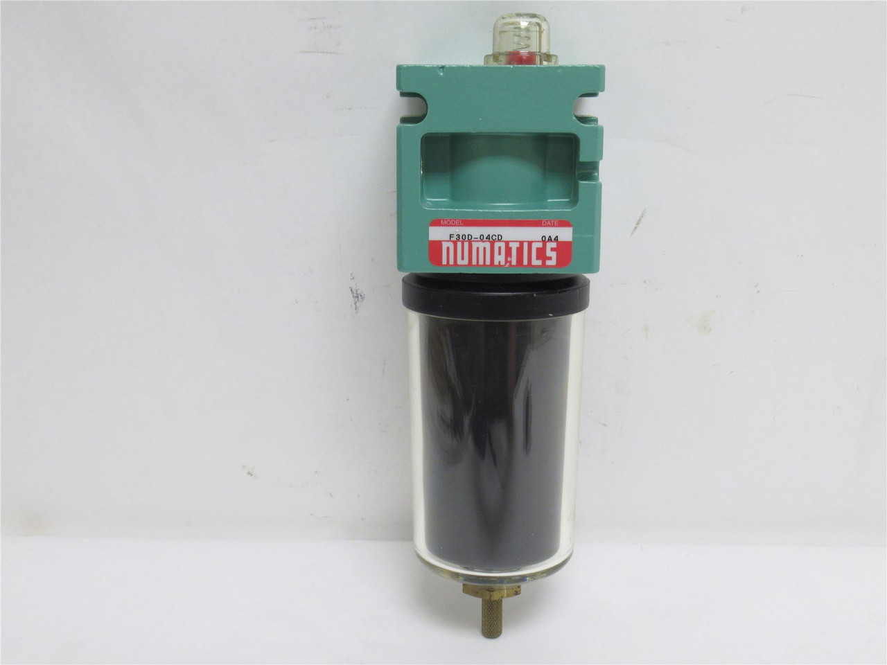 Numatic F30D-04CD; Pneumatic Oiler W/Prefilter; 1/2NPT