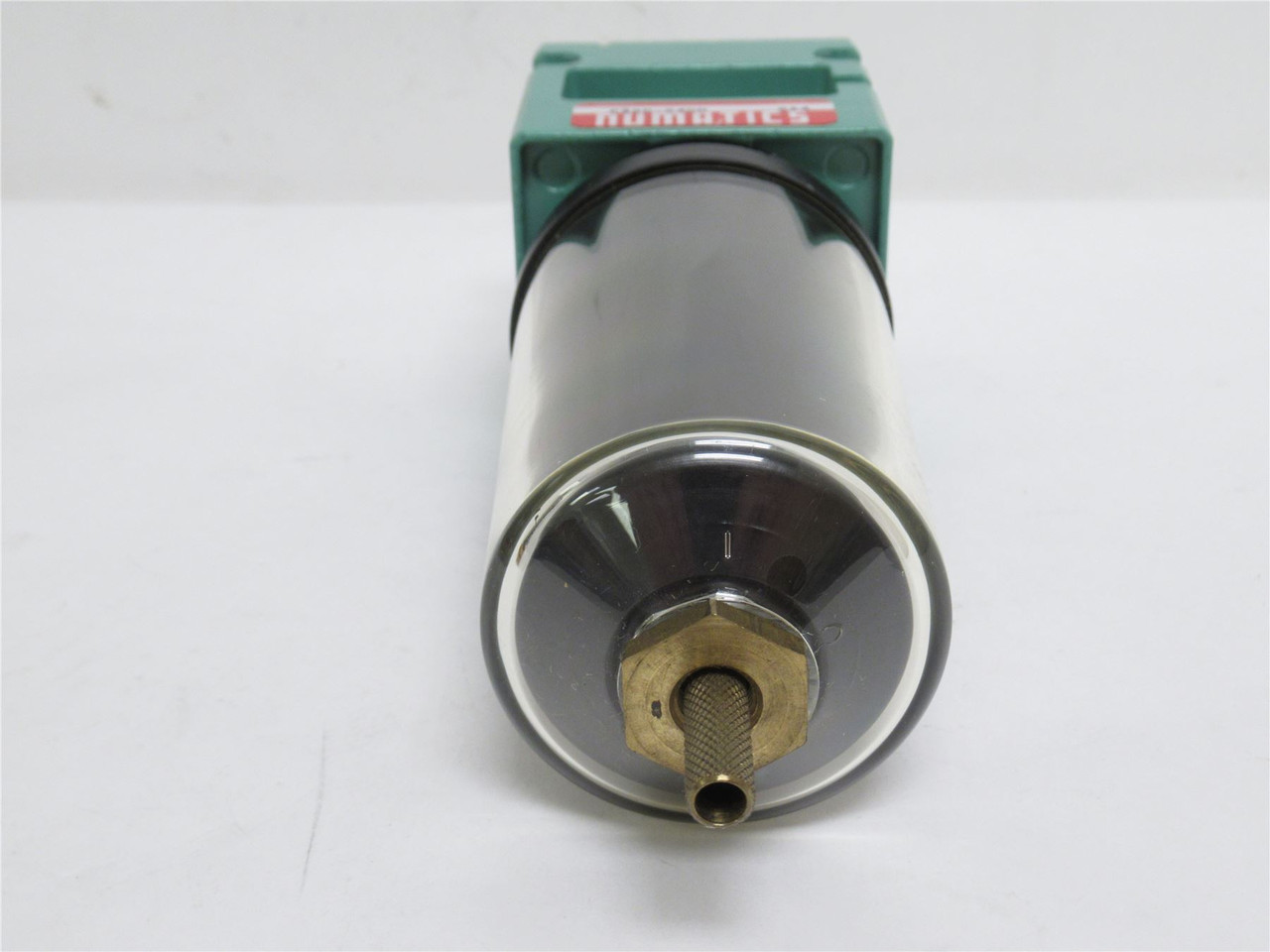 Numatic F30D-04CD; Pneumatic Oiler W/Prefilter; 1/2NPT