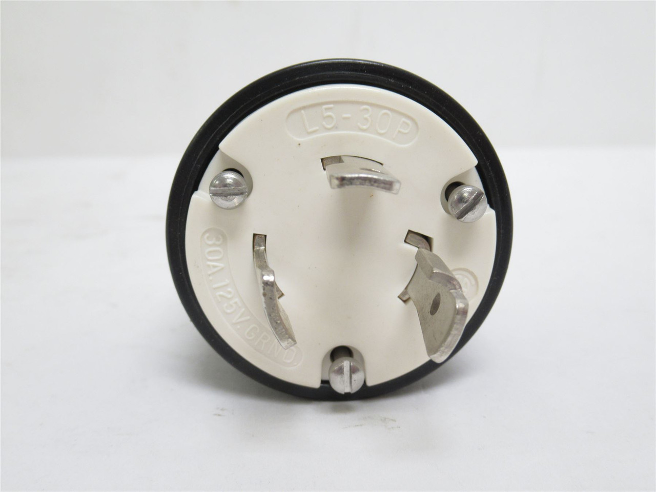 Woodhead 28T47; Industrial Locking Plug 30A 125VAC 2P; 3 Wire