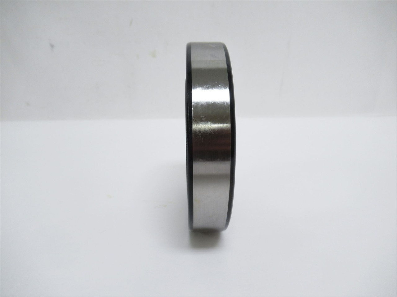 SKF NU213ECM; Cylindrical Roller Bearing 65mmID x 120mmOD