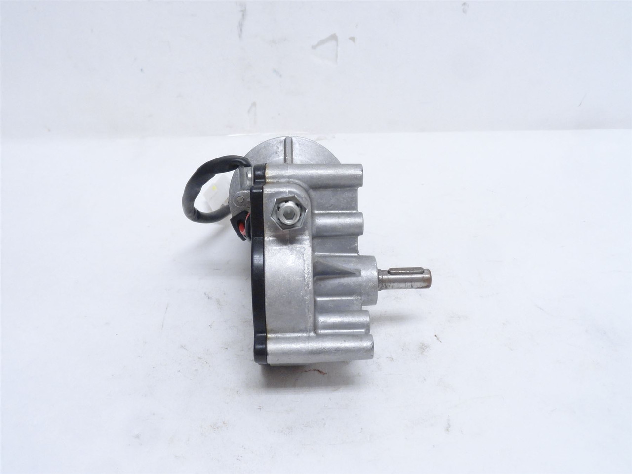 Doga 111.9031.30.00; Geared Motor 70RPM 3Nm; 62:1 Ratio; 24VDC Doga 111.9031.30.00; Geared Motor 70RPM 3Nm; 62:1 Ratio; 24VDC