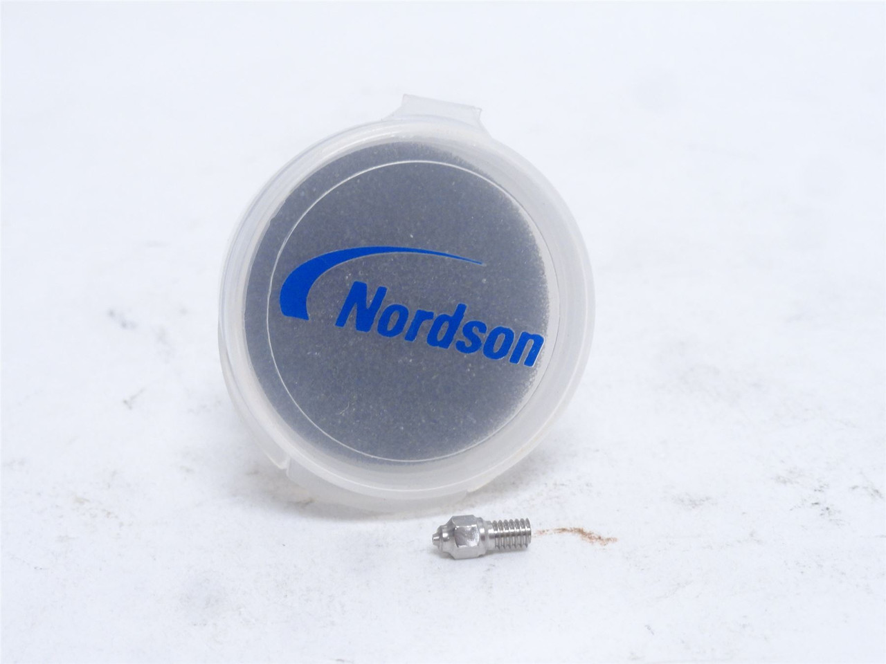 Nordson 236220; Taper Head Spray Nozzle; .020 Diameter