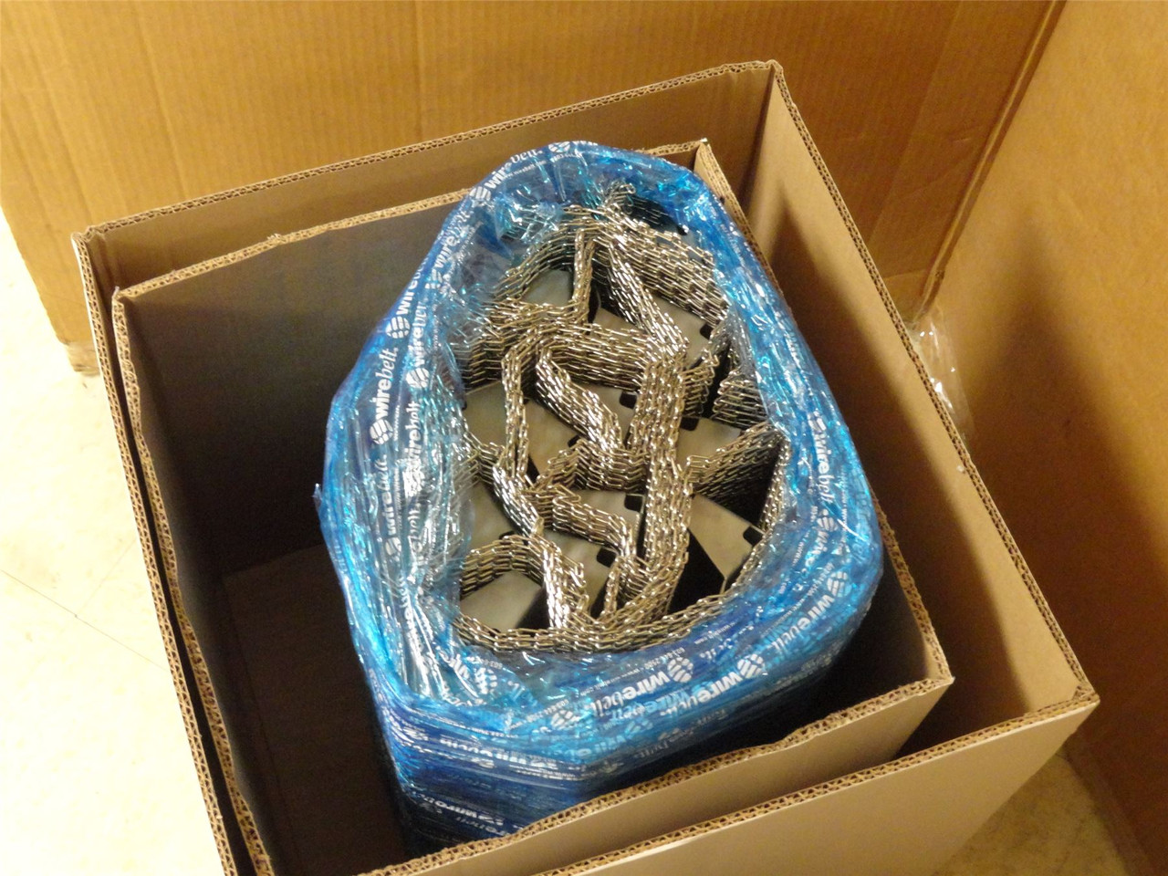 Wirebelt CG00009-007; Wire Mesh Belt; SS; 20'L x 18"W Wirebelt CG00009-007; Wire Mesh Belt; SS; 20'L x 18"W