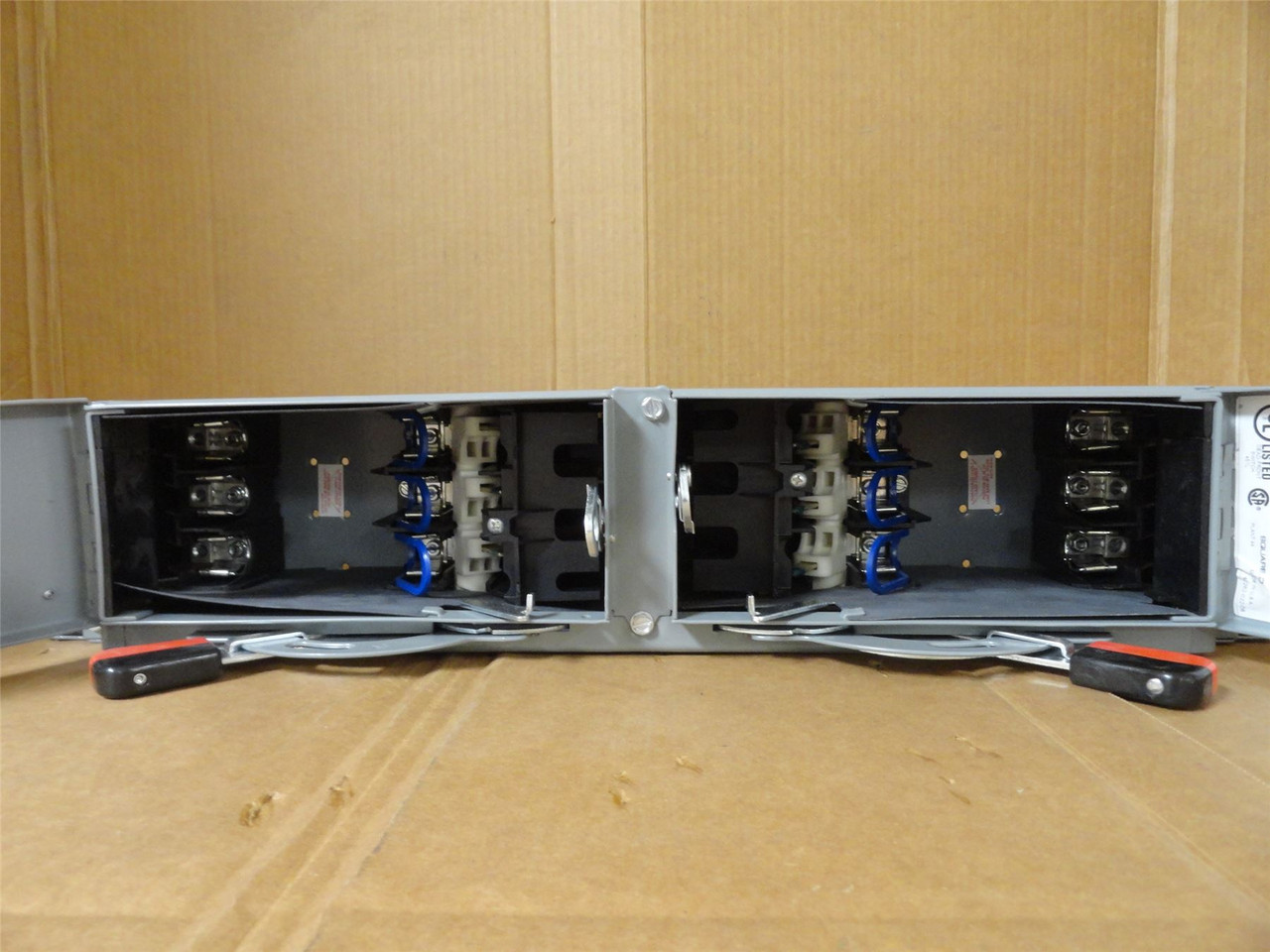 Square D QMB361T; Fusible Disconnect Switch; 30A; 3P; 600VAC