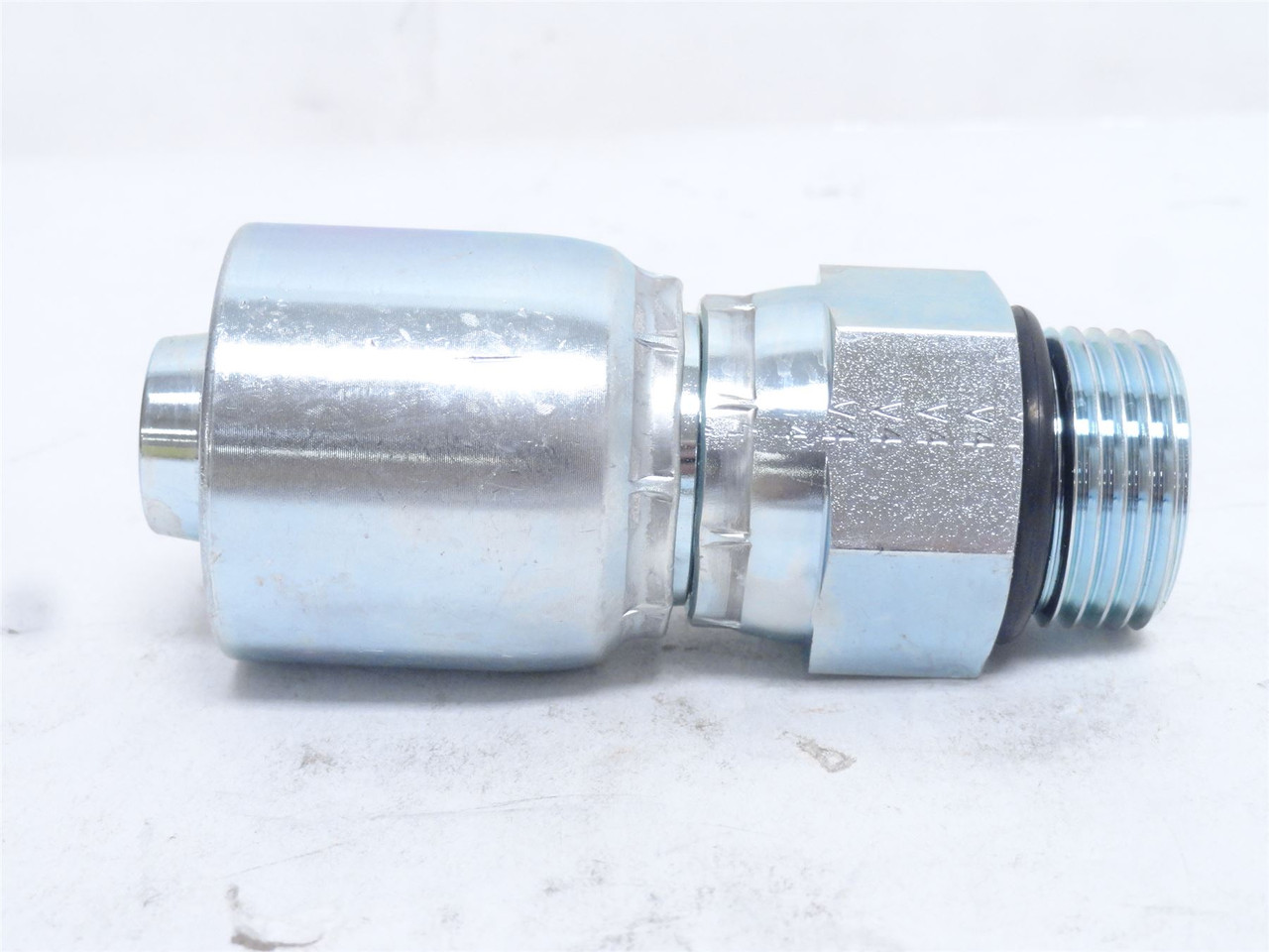 Continental B2-OBMX-1212; Crimp Fitting; 3/4 BOSS x 3/4" Tube Continental B2-OBMX-1212; Crimp Fitting; 3/4 BOSS x 3/4" Tube