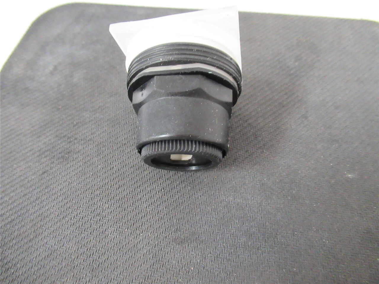 Schneider 9001SKS11; Selector Switch 2-Position NO knob