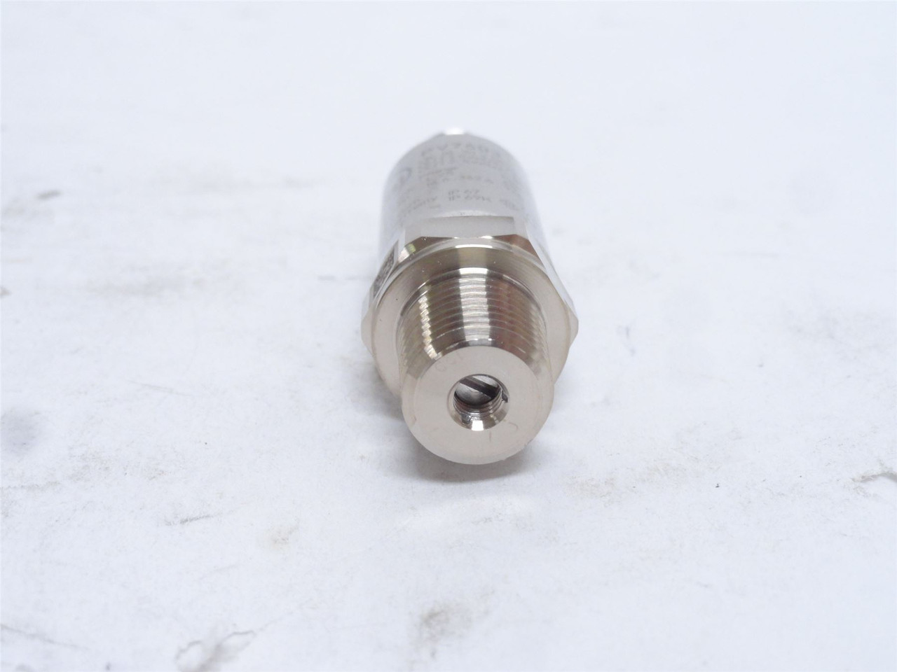 ifm PV7063; Pressure switch W/IO-Link; 0 to 362.6PSI; 1/4NPT