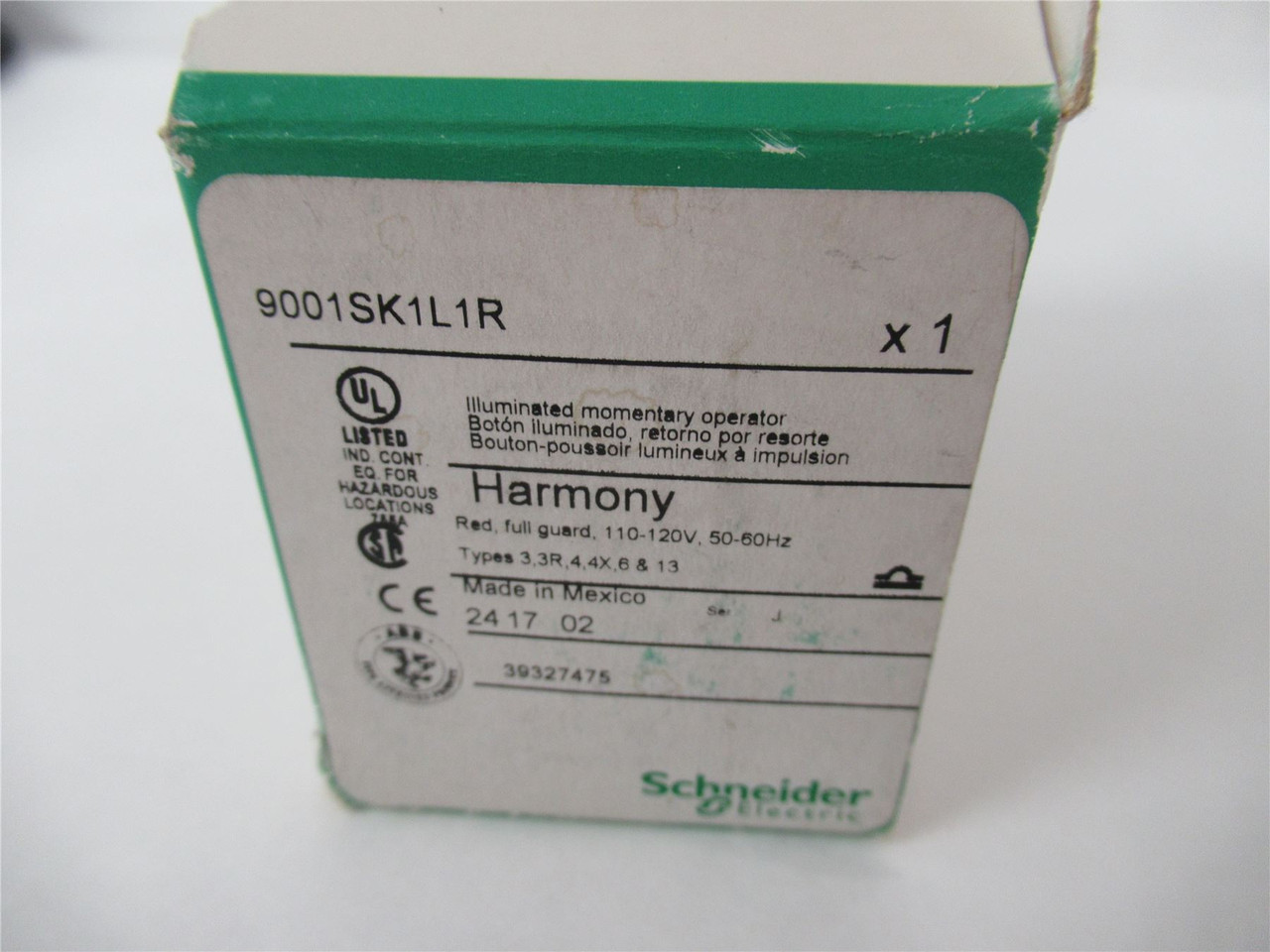 Schneider 9001SK1L1R; Pushbutton Switch Red 30 mm Illuminated