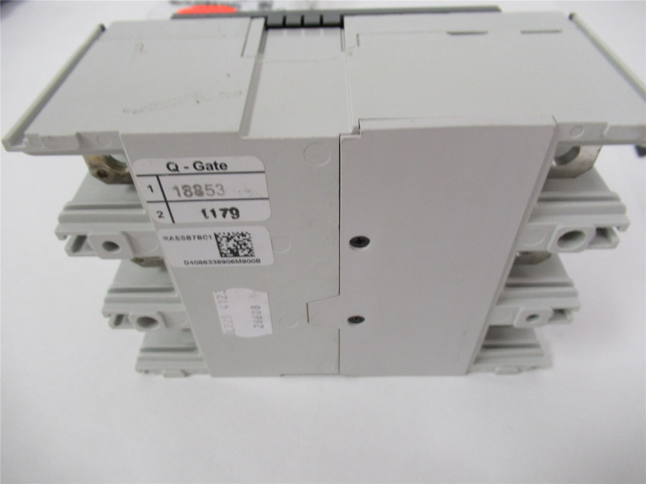 ABB XT3NU3225AFF000XXX; Circuit Breaker 3P 225AMP 600V TMAX