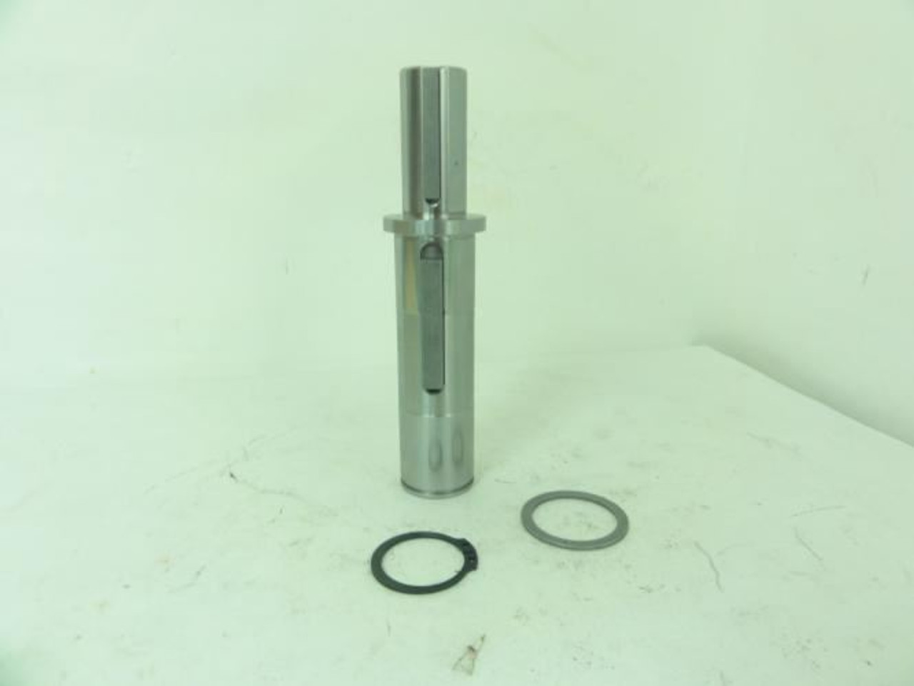 MFG- 606 3590-3 T41 F17; Shaft; 1-1/2"OD x 1-1/8"OD; 7-1/2"L