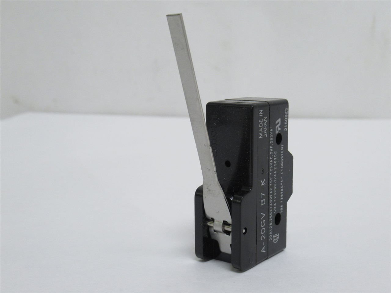 Omron A-20GV-B7-K; Lot-2 Snap Action Switch; 20A@480VAC; SPDT