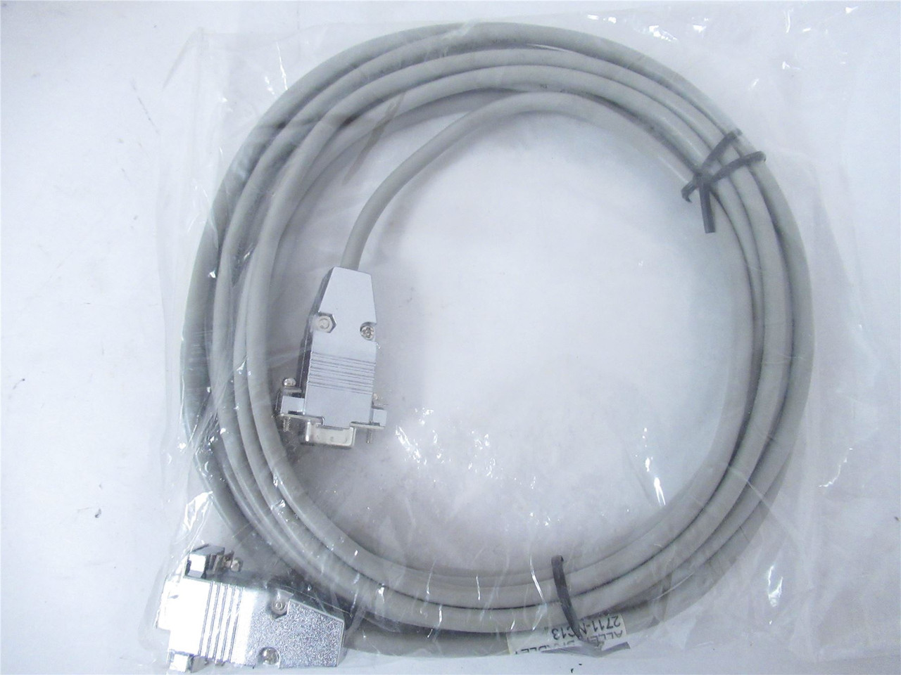 Allen-Bradley 2711-NC13; Cable for Panelview PlusTerminals 5m