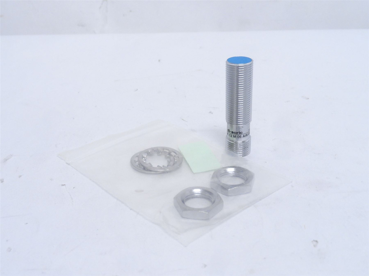 Di-soric DCCK12M06AIK-IBS; Proximity Sensor; 10-30VDC; 4-Pin Di-soric DCCK12M06AIK-IBS; Proximity Sensor; 10-30VDC; 4-Pin