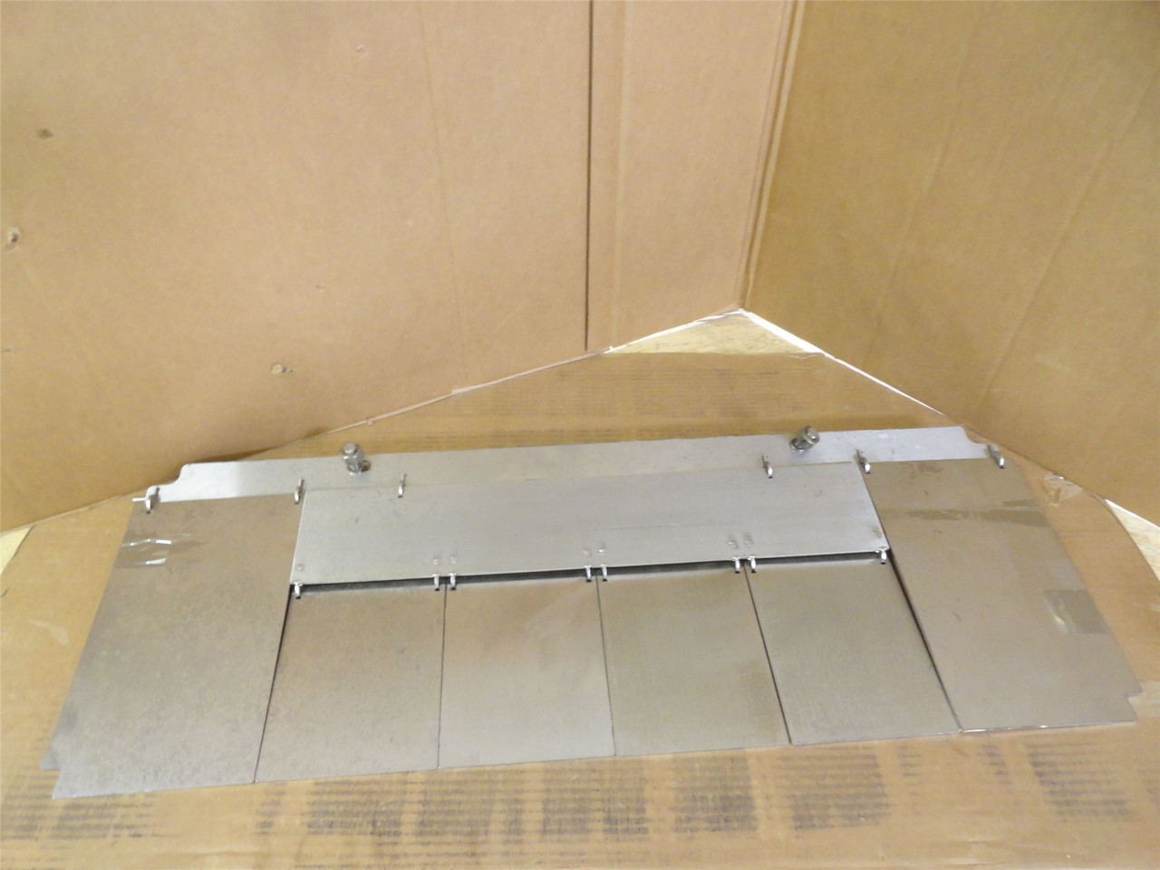 Mettler-Toledo 30668285; Outfeed Curtain Assembly #X3608; SS Mettler-Toledo 30668285; Outfeed Curtain Assembly #X3608; SS