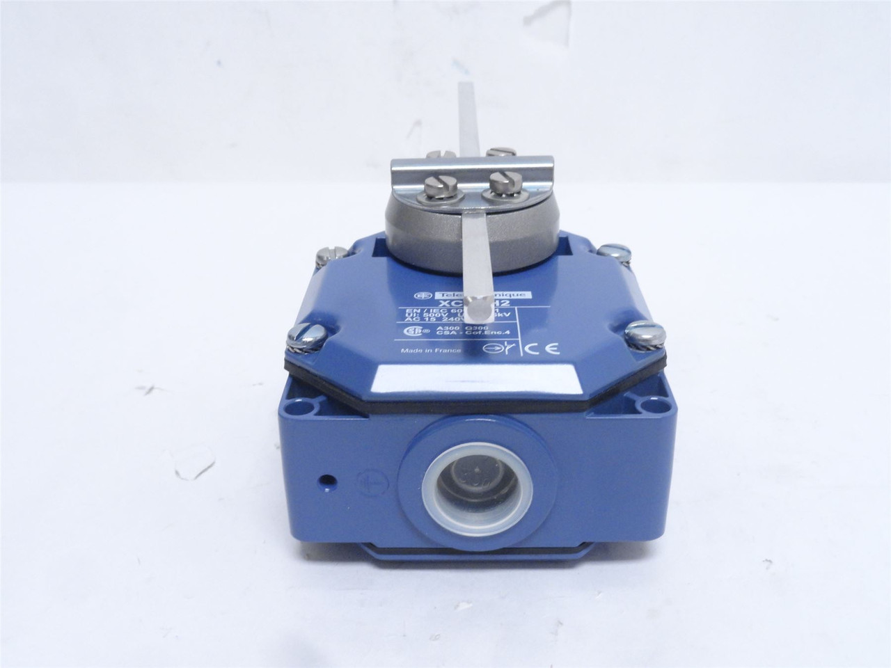 Telemecanique XCR-E18H2; Limit Switch; 3A; 240VAC