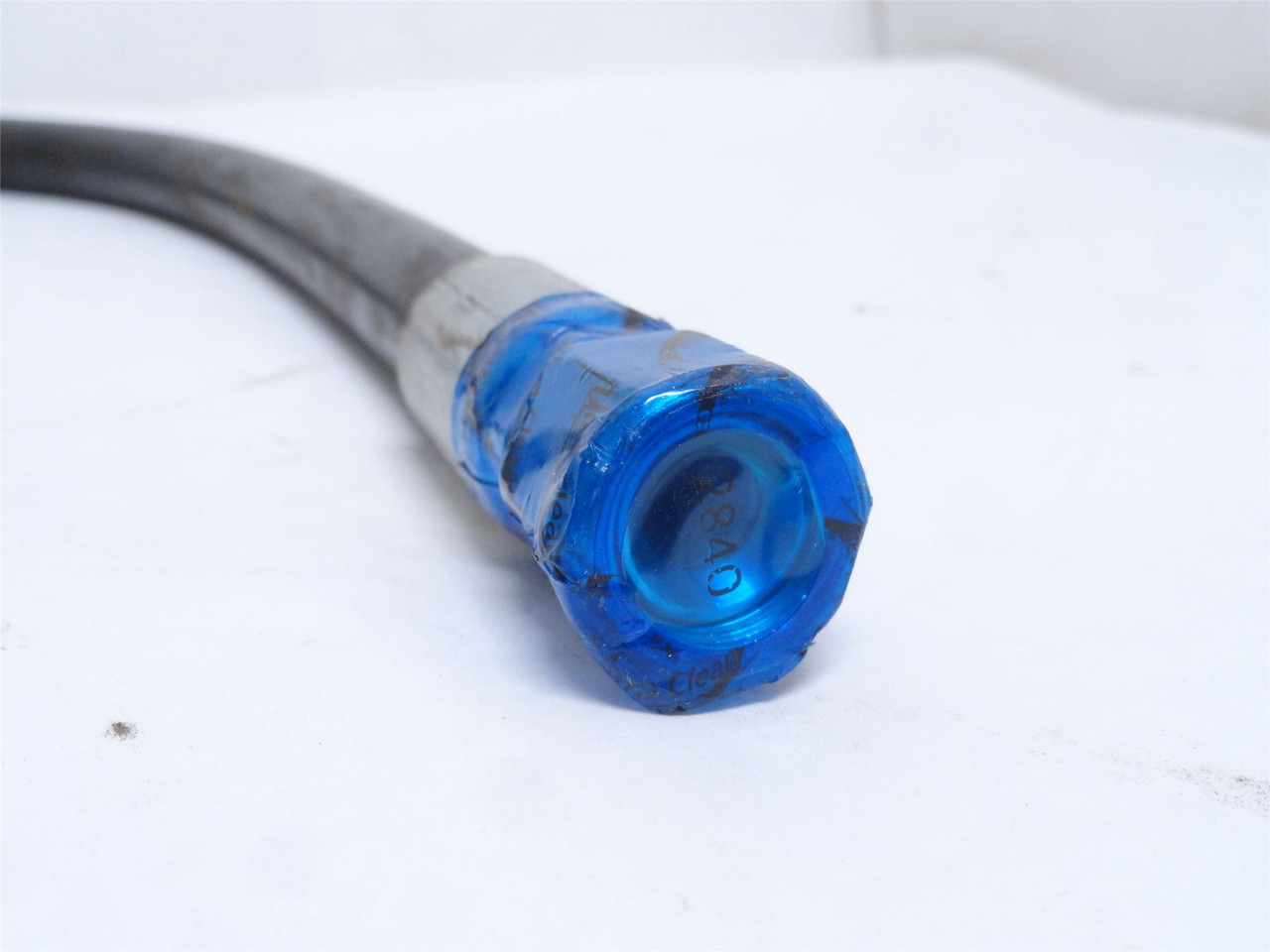 Parker F471TC0606812829000; Hose Assy; 1/2 JIC x 3/4 JIC 29"L Parker F471TC0606812829000; Hose Assy; 1/2 JIC x 3/4 JIC 29"L