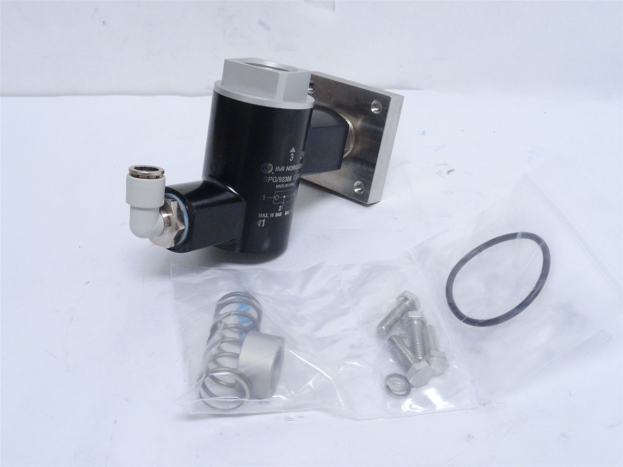 Multivac 107423013; Quick Air Exhaust; 2-3/8" Flange; 3/4NPT Multivac 107423013; Quick Air Exhaust; 2-3/8" Flange; 3/4NPT