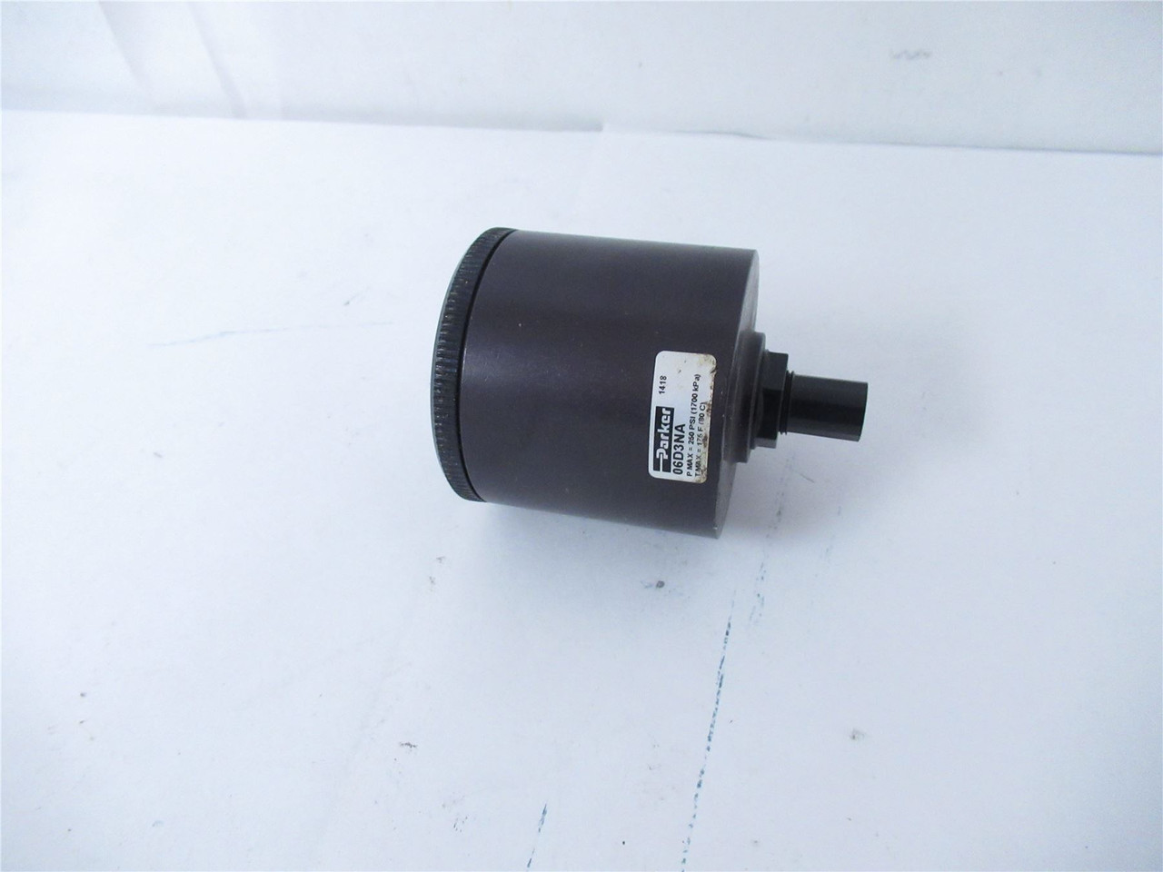 Parker 06D3NA; Pneumatic Lubricator1/2"Inlet 1/8" NPT Outlet
