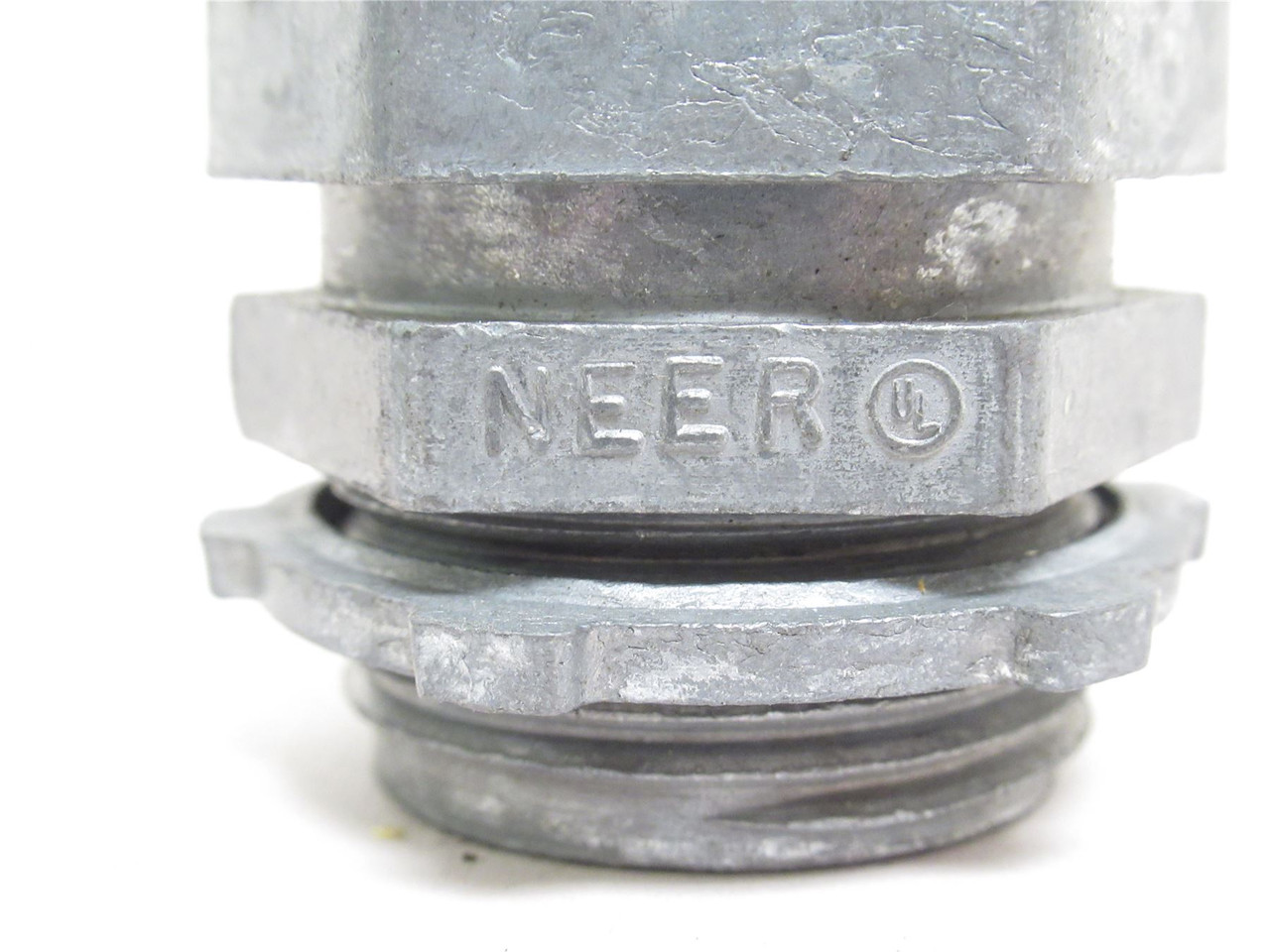 NEER TC-603; Lot-4; EMT Compression Connectors; Size: 1"