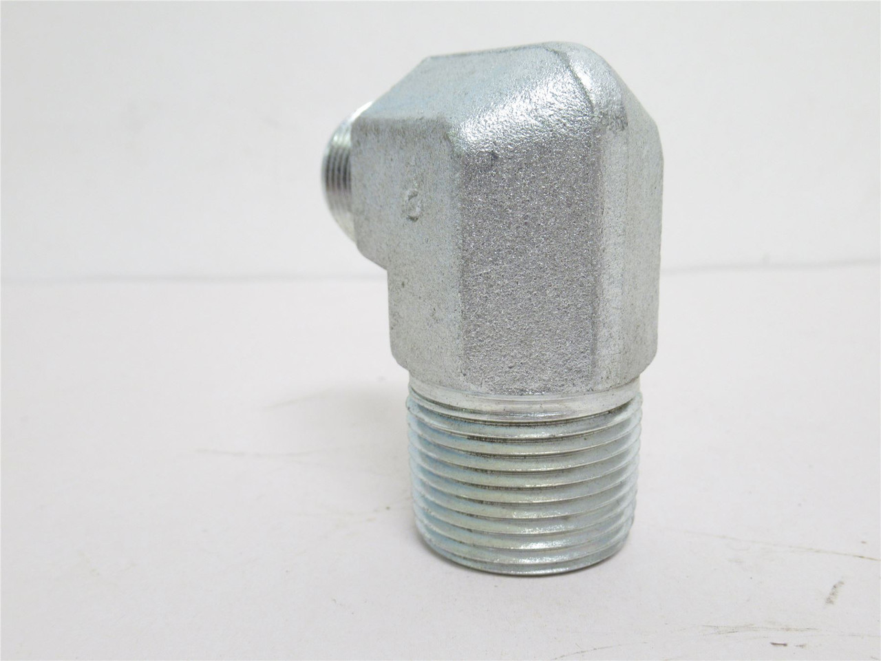 MFG- 12-16 CTX-S; Elbow Fitting 90Deg; 3/4 JIC x 1NPT