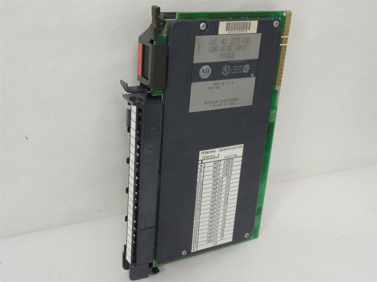 Allen-Bradley 1771-IAD; Input Module; 120VAC/DC