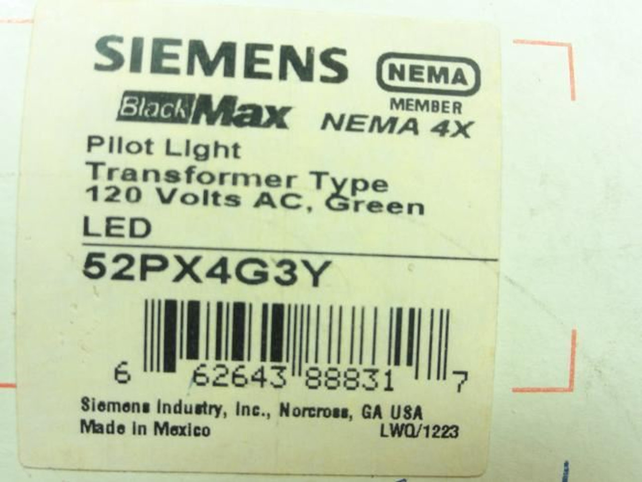 Siemens 52PX4G3Y; Pilot Light; 120V; Green LED Siemens 52PX4G3Y; Pilot Light; 120V; Green LED