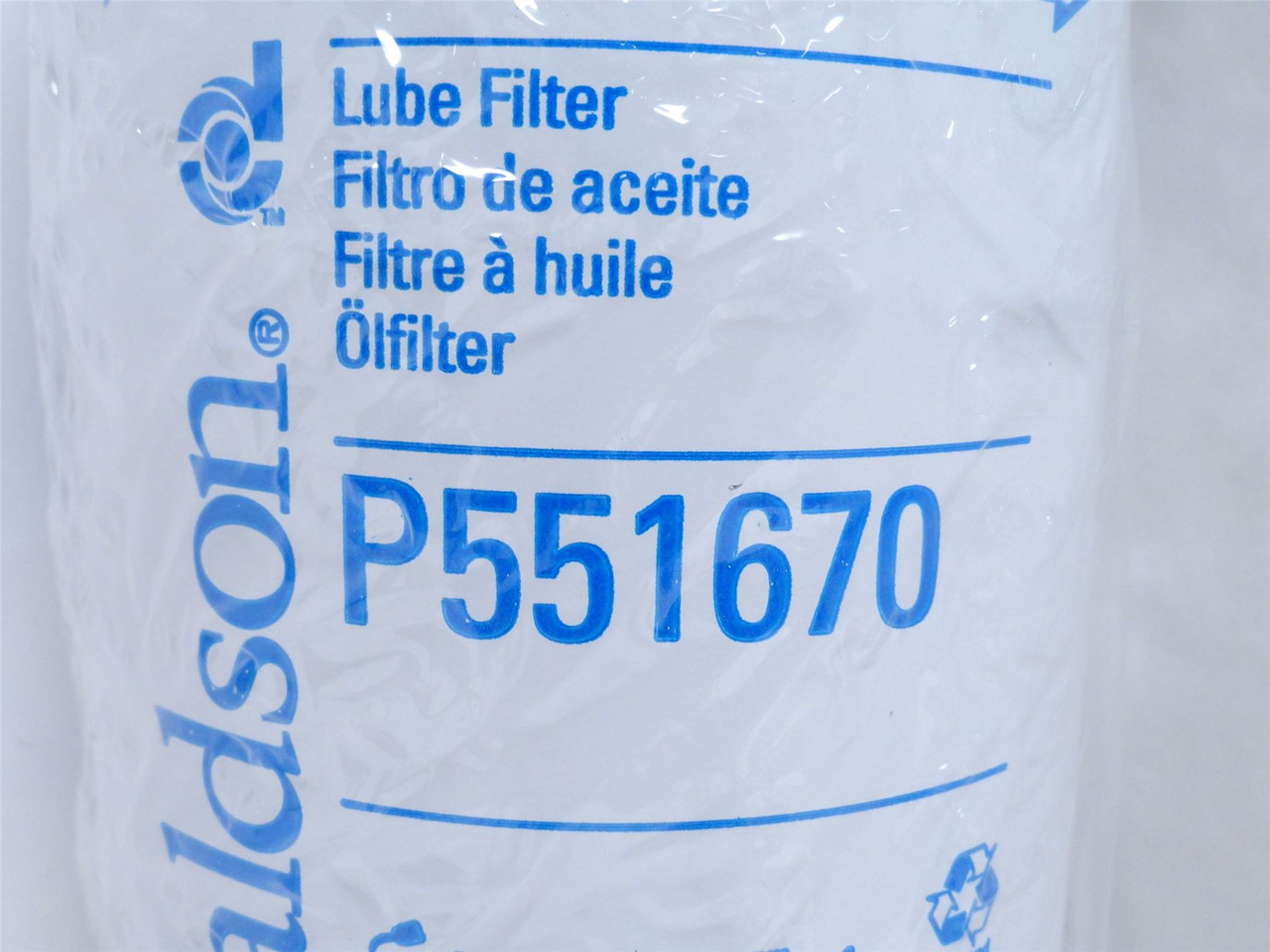 Donaldson P551670; Lube Filter; Spin-On; 1 1/2-12 Thread Size