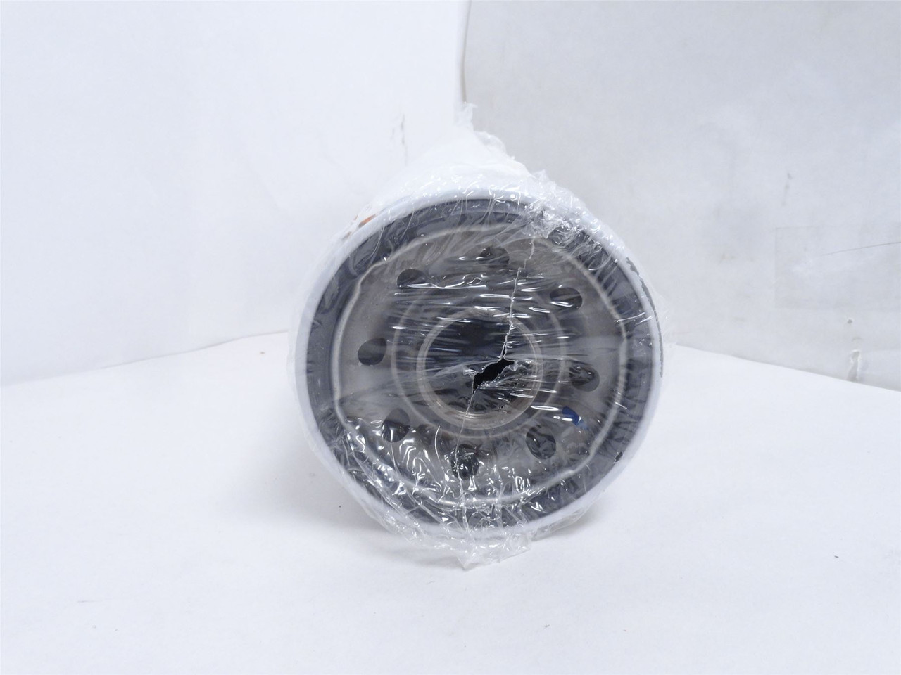 Donaldson P551670; Lube Filter; Spin-On; 1 1/2-12 Thread Size