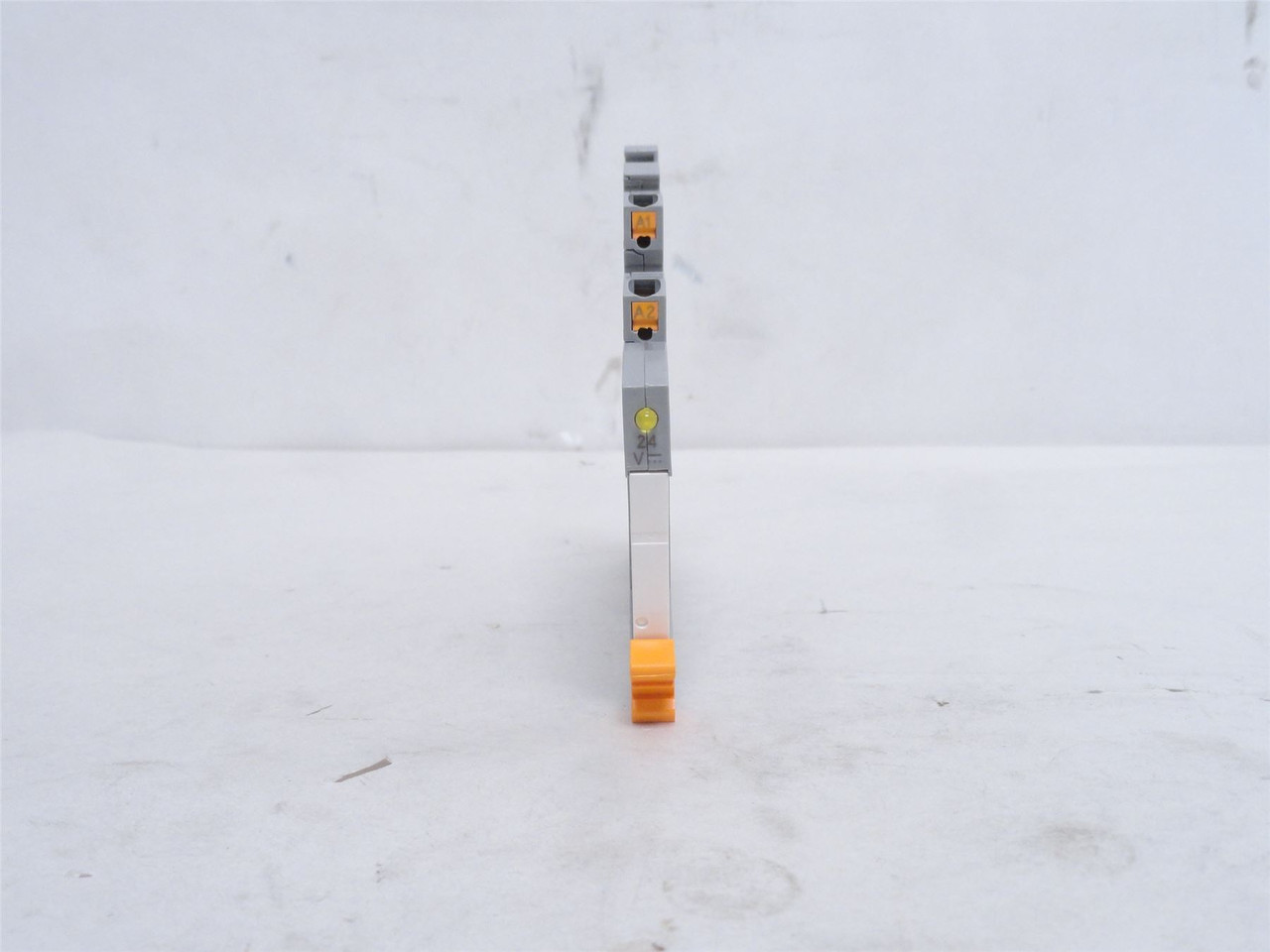 Phoenix PLC-RPT- 24DC/21; Relay Module 2900330; 24VDC In