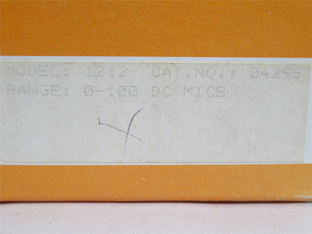 Simpson 1212-04295; Analog Panel Meter 0-100VDC; Size: 1-1/2" Simpson 1212-04295; Analog Panel Meter 0-100VDC; Size: 1-1/2"