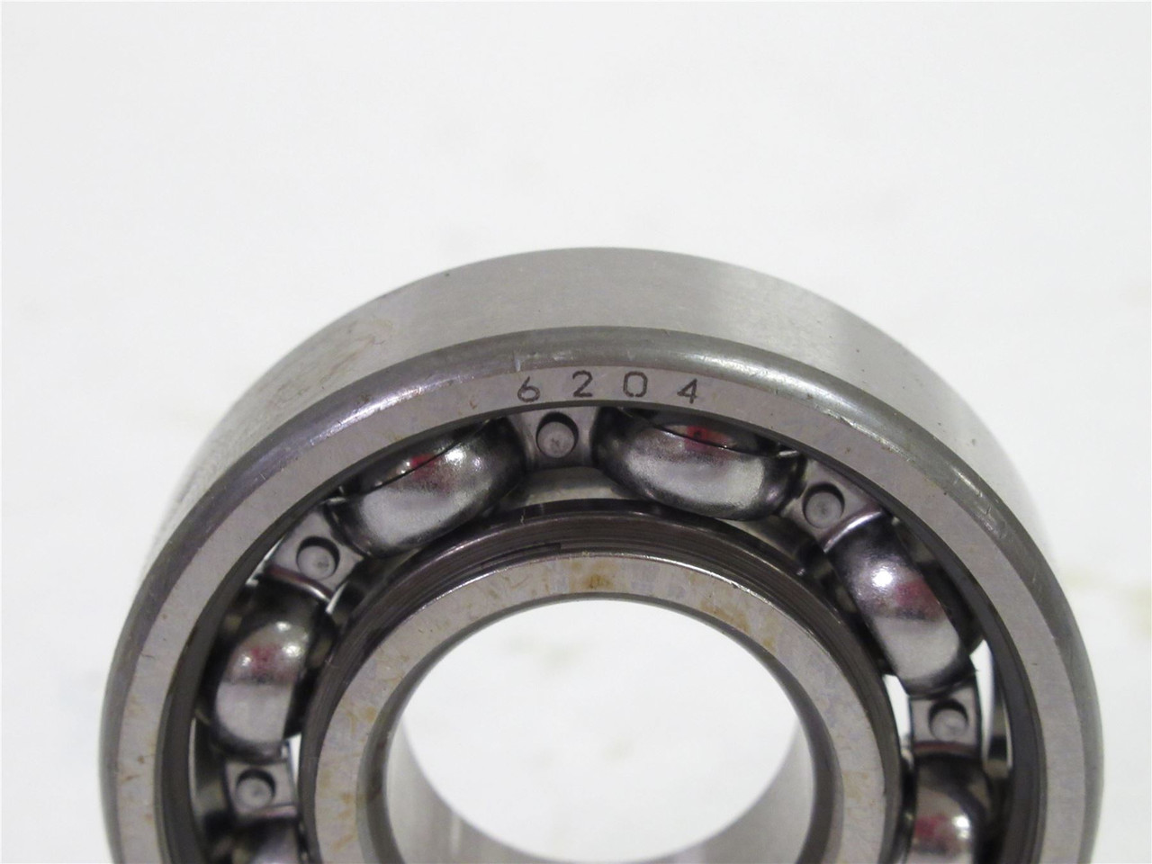 RHP 6204; Single Row Radial Ball Bearing; 20mmID; 47mmOD