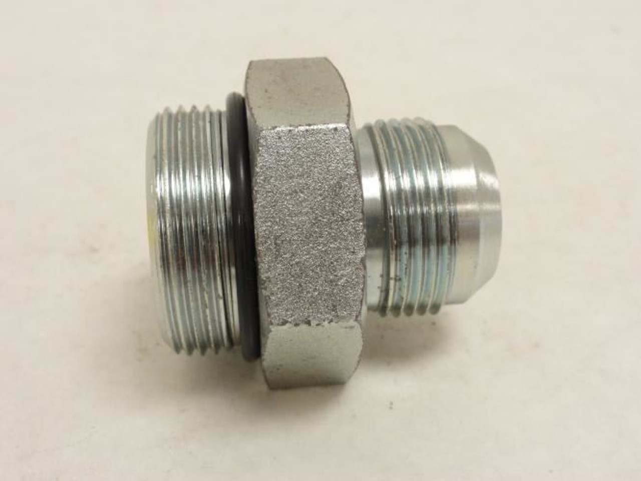 Tompkins 6400-16-20; Hydraulic Adaptor; 1 JIC to 1-1/4 Boss Tompkins 6400-16-20; Hydraulic Adaptor; 1 JIC to 1-1/4 Boss