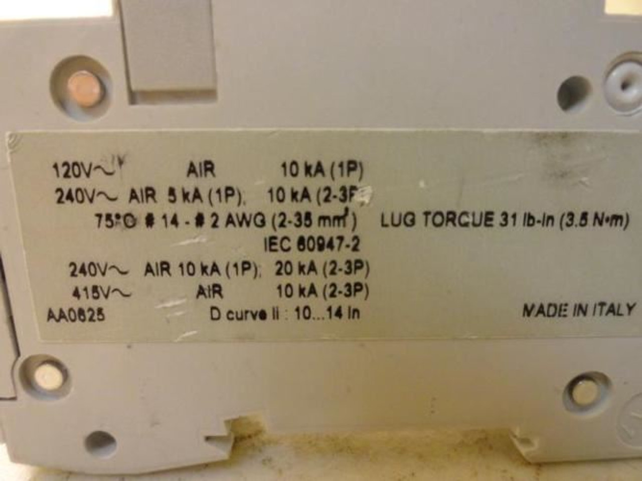 Square D 60133; Miniature Circuit Breaker; 240V; 35A