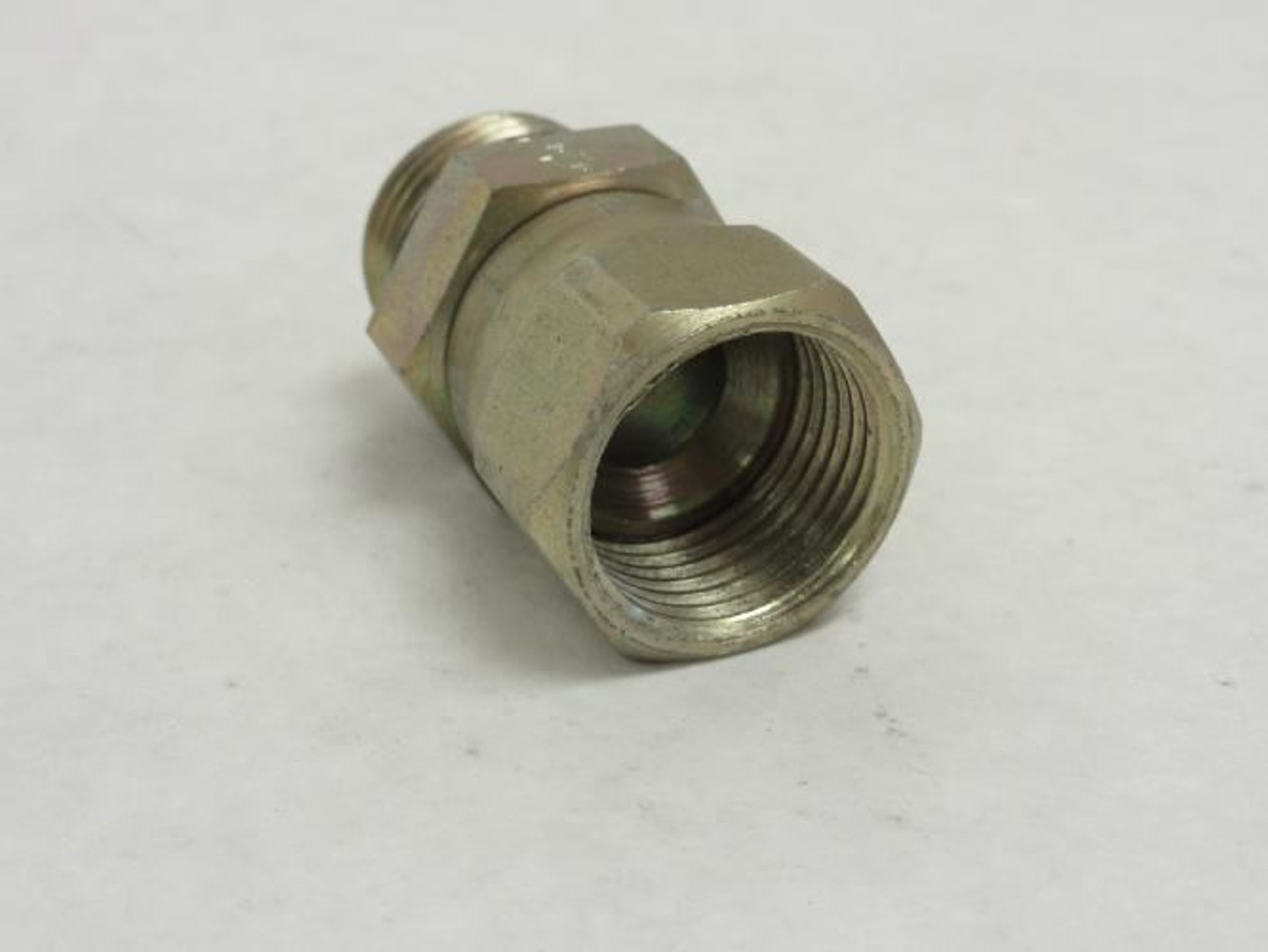 Parker 10 F65OX; Swivel Connector 5/8" Boss to 5/8" JIC Parker 10 F65OX; Swivel Connector 5/8" Boss to 5/8" JIC