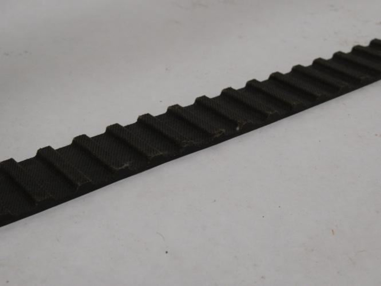 Goodyear 390H100; Gear Belt; 39" Long; 1" Wide; 78 Teeth