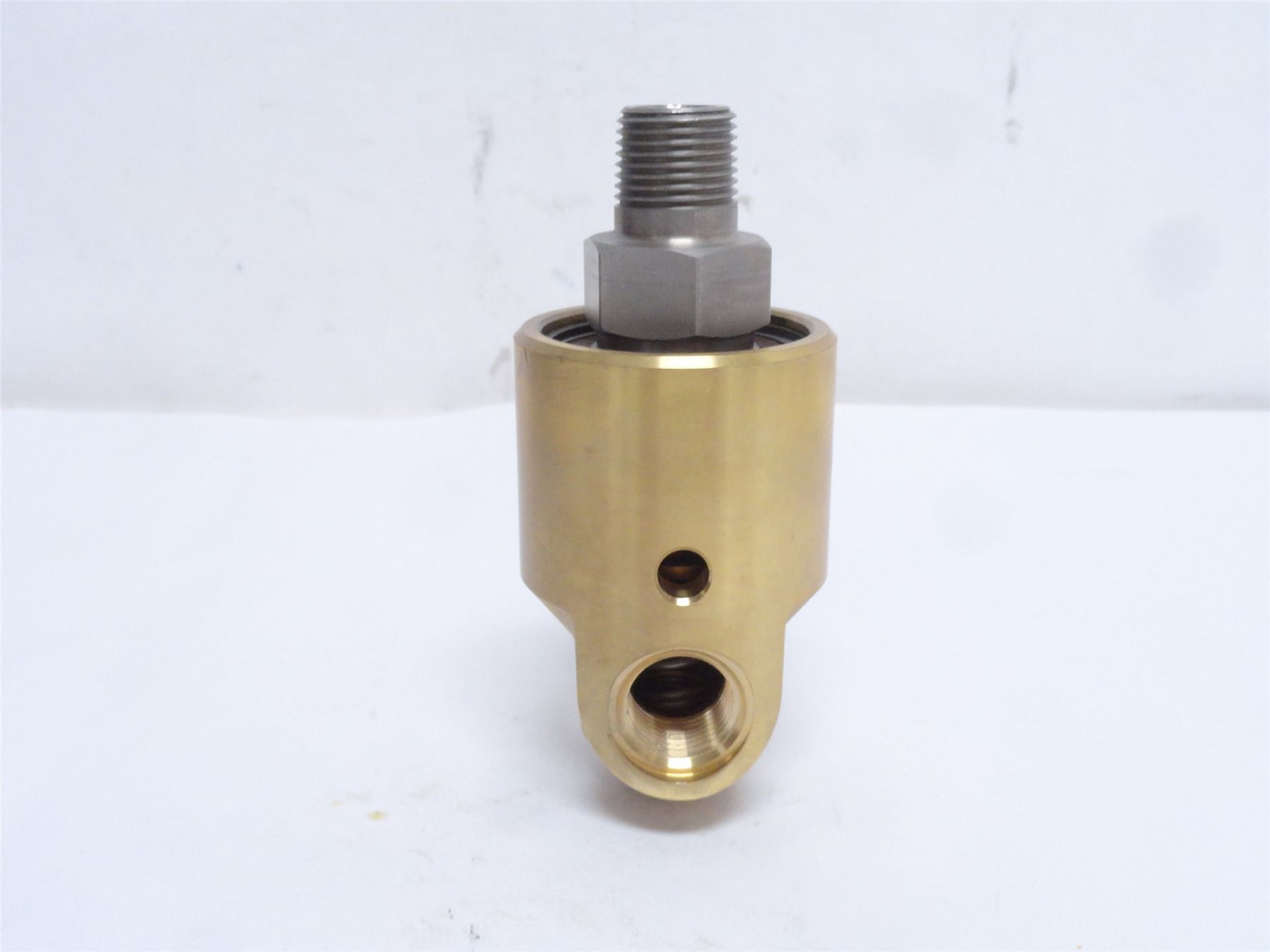 Deublin 155-000-001; Right Hand Rotary Union; 1/2NPT