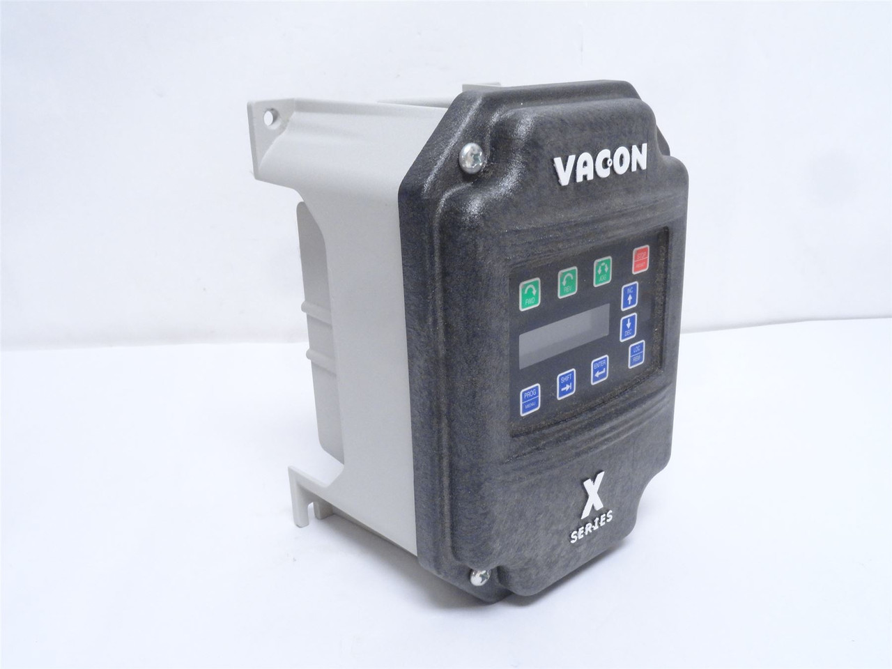 Danfoss X4C20030C; Vacon AC Drive 3HP 200-230VAC 11A 3-Ph